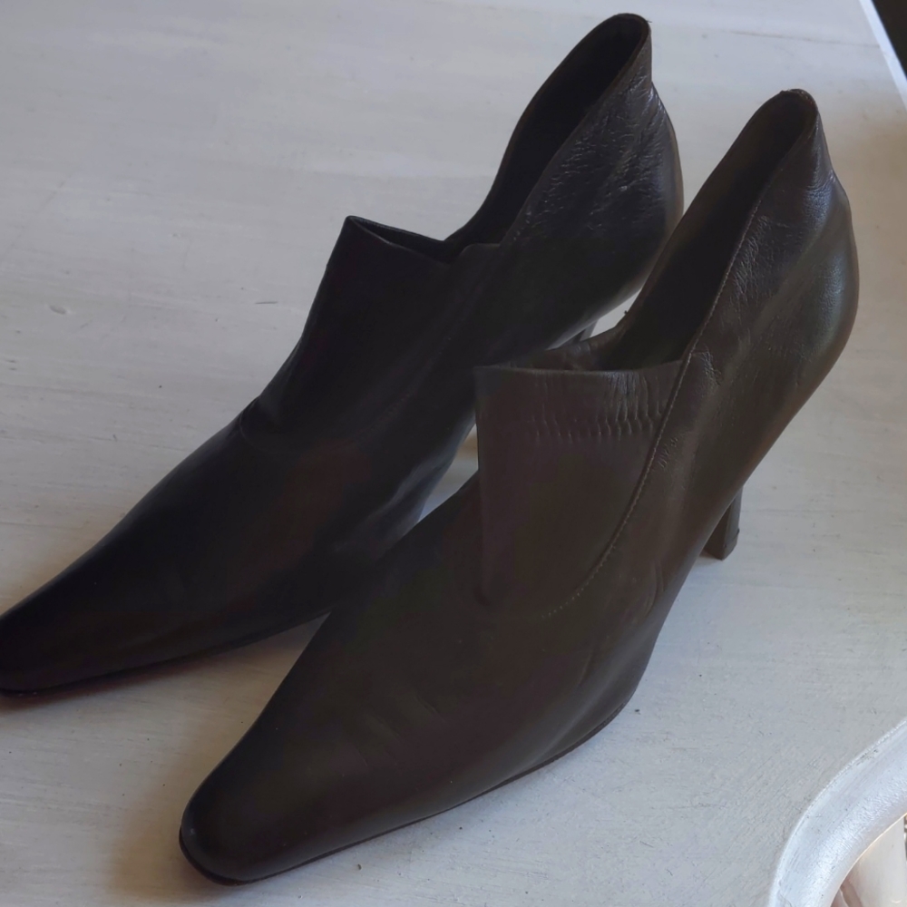 Donna Karan women's shootie